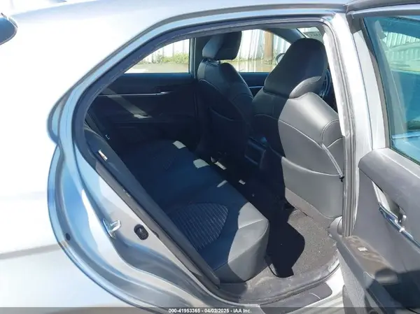 4T1G11AK2MU539134 2021 TOYOTA CAMRY - Image 8