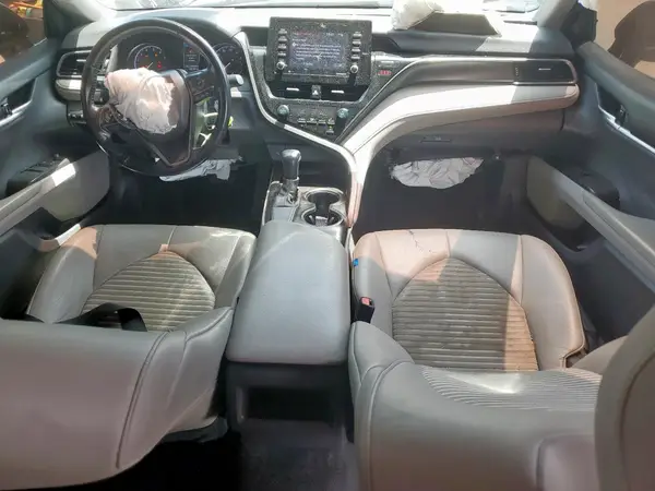 4T1G11AK2MU544608 2021 TOYOTA CAMRY - Image 8