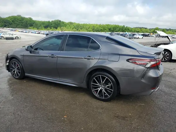 4T1G11AK2MU547069 2021 TOYOTA CAMRY - Image 2