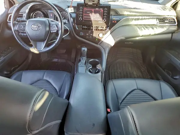 4T1G11AK2MU548478 2021 TOYOTA CAMRY - Image 8