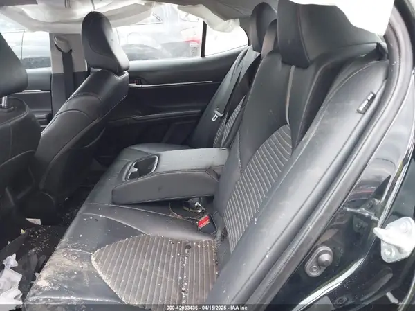 4T1G11AK2MU548996 2021 TOYOTA CAMRY - Image 8
