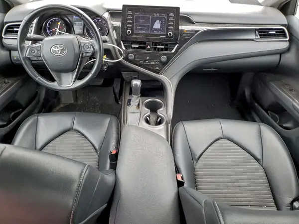4T1G11AK2MU556192 2021 TOYOTA CAMRY - Image 8