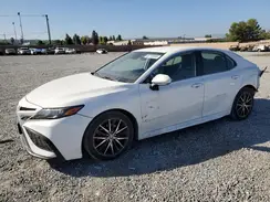 4T1G11AK2MU562073 2021 TOYOTA CAMRY