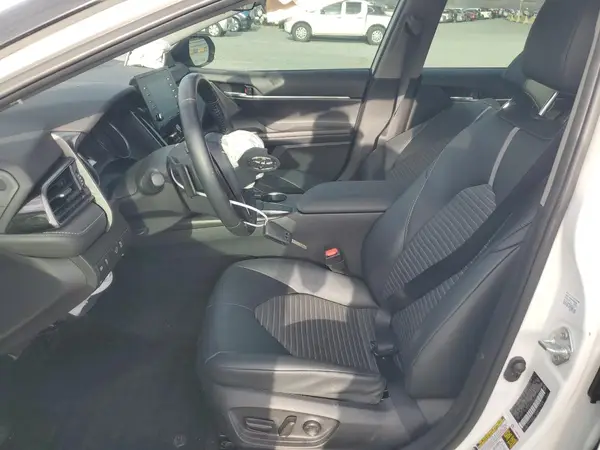 4T1G11AK2MU563014 2021 TOYOTA CAMRY - Image 7