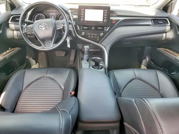 4T1G11AK2MU563143 2021 TOYOTA CAMRY - Image 8