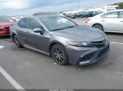 4T1G11AK2MU569301 2021 TOYOTA CAMRY