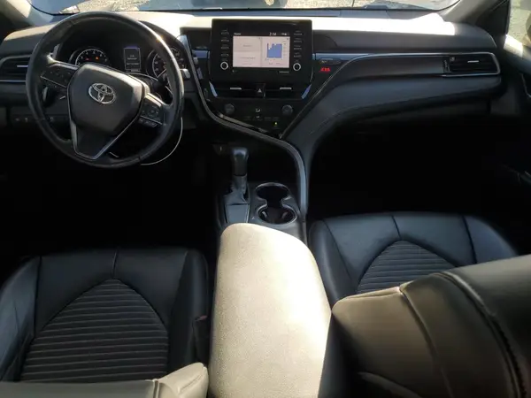 4T1G11AK2MU570948 2021 TOYOTA CAMRY - Image 8