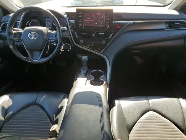 4T1G11AK2MU581030 2021 TOYOTA CAMRY - Image 8