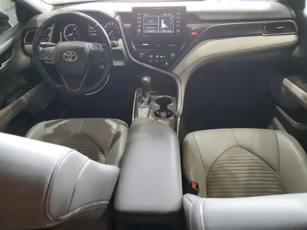 4T1G11AK2MU586129 2021 TOYOTA CAMRY - Image 8