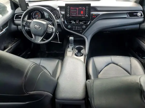 4T1G11AK2MU592240 2021 TOYOTA CAMRY - Image 8