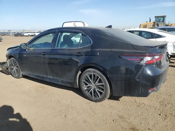 4T1G11AK2MU592660 2021 TOYOTA CAMRY - Image 2