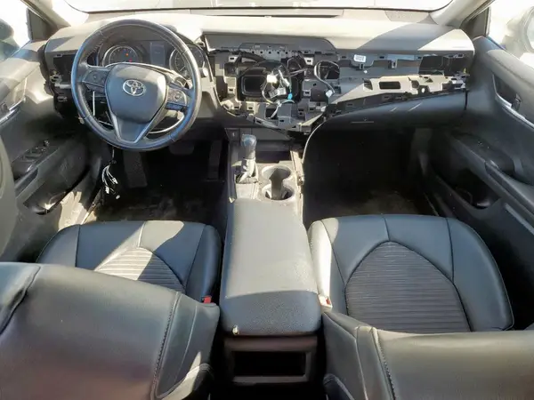 4T1G11AK2MU599687 2021 TOYOTA CAMRY - Image 8