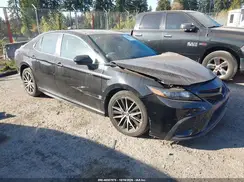 4T1G11AK2MU600921 2021 TOYOTA CAMRY