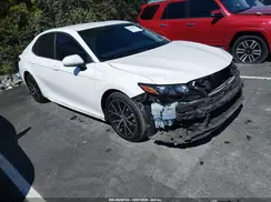 4T1G11AK2MU601194 2021 TOYOTA CAMRY