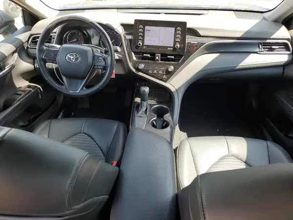 4T1G11AK2MU603267 2021 TOYOTA CAMRY - Image 8
