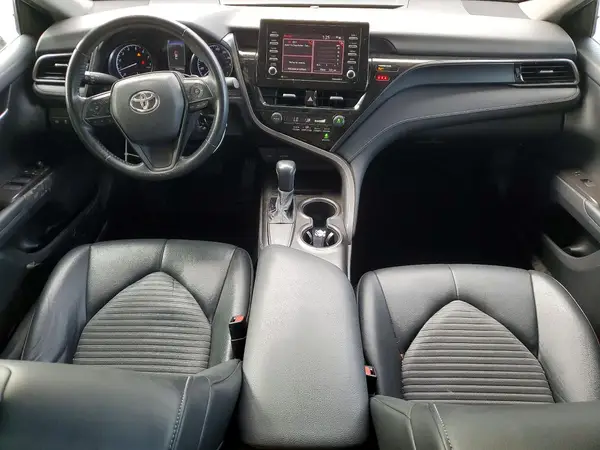 4T1G11AK2MU603575 2021 TOYOTA CAMRY - Image 8