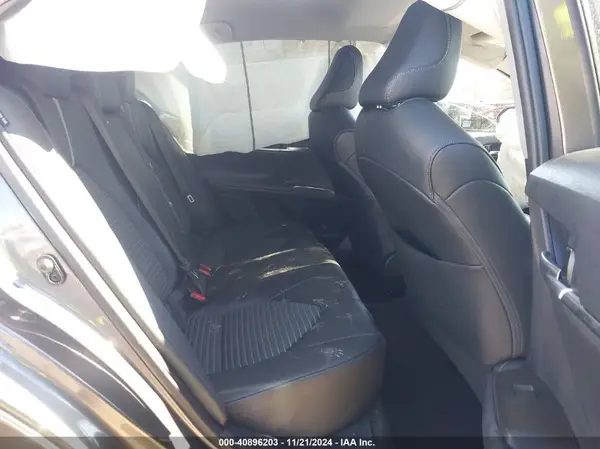 4T1G11AK2MU606542 2021 TOYOTA CAMRY - Image 8
