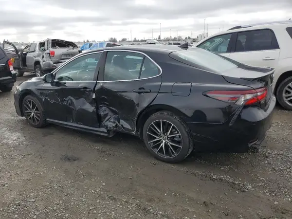 4T1G11AK2MU610171 2021 TOYOTA CAMRY - Image 2