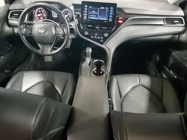 4T1G11AK2MU613796 2021 TOYOTA CAMRY - Image 8