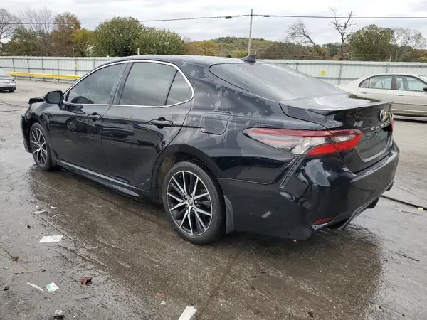 4T1G11AK2MU614141 2021 TOYOTA CAMRY - Image 2