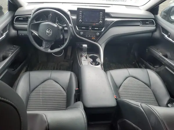 4T1G11AK2MU615631 2021 TOYOTA CAMRY - Image 8