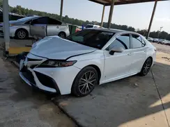 4T1G11AK2NU001647 2022 TOYOTA CAMRY