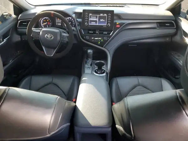 4T1G11AK2NU023633 2022 TOYOTA CAMRY - Image 8