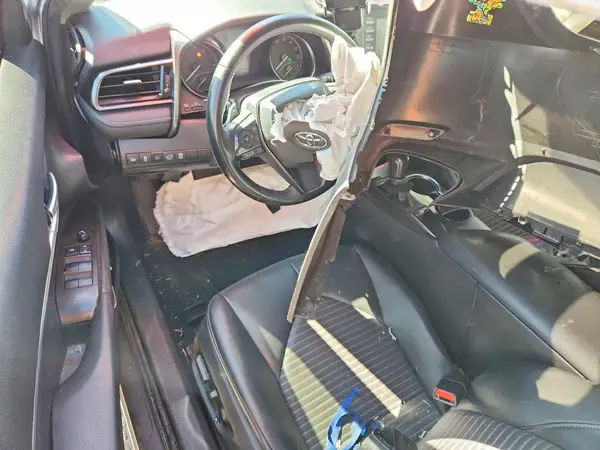 4T1G11AK2NU035653 2022 TOYOTA CAMRY - Image 8