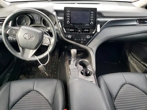 4T1G11AK2NU043963 2022 TOYOTA CAMRY - Image 8