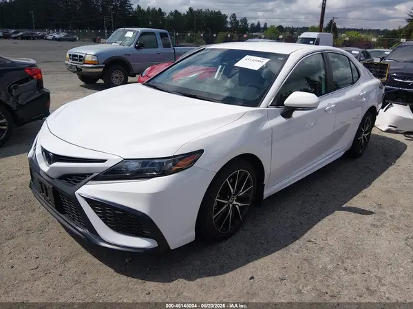 4T1G11AK2NU051710 2022 TOYOTA CAMRY - Image 2
