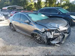 4T1G11AK2NU052744 2022 TOYOTA CAMRY