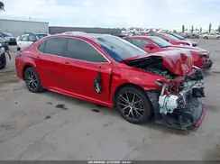 4T1G11AK2NU063761 2022 TOYOTA CAMRY