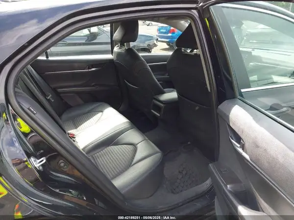 4T1G11AK2NU065736 2022 TOYOTA CAMRY - Image 8