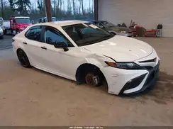 4T1G11AK2NU074601 2022 TOYOTA CAMRY