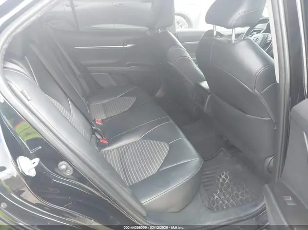 4T1G11AK2NU499901 2022 TOYOTA CAMRY - Image 8