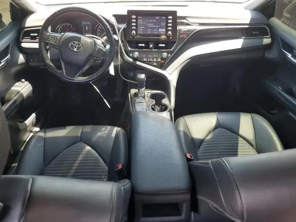 4T1G11AK2NU638263 2022 TOYOTA CAMRY - Image 8