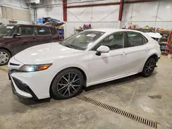 4T1G11AK2NU640000 2022 TOYOTA CAMRY