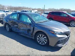 4T1G11AK2NU644287 2022 TOYOTA CAMRY