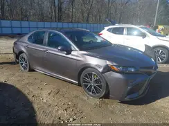 4T1G11AK2NU654477 2022 TOYOTA CAMRY