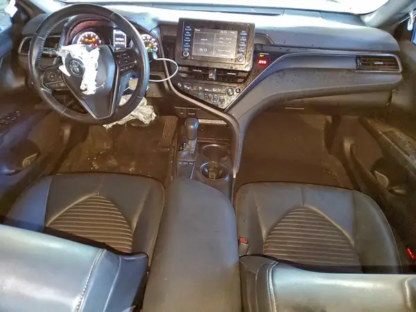 4T1G11AK2NU659727 2022 TOYOTA CAMRY - Image 8