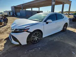 4T1G11AK2NU661915 2022 TOYOTA CAMRY