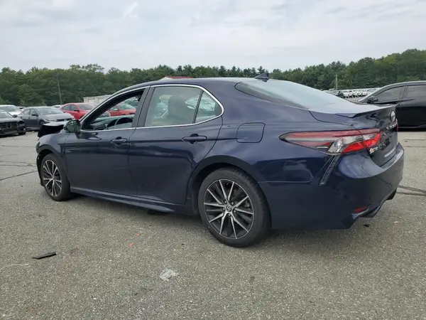 4T1G11AK2NU664247 2022 TOYOTA CAMRY - Image 2