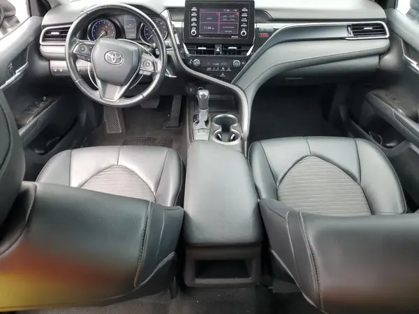 4T1G11AK2NU664247 2022 TOYOTA CAMRY - Image 8