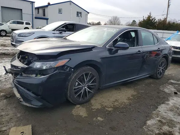 4T1G11AK2NU664927 2022 TOYOTA CAMRY - Image 1