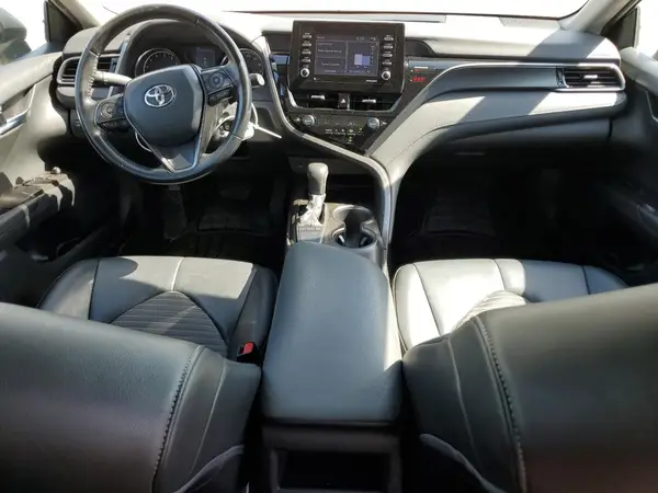 4T1G11AK2NU669982 2022 TOYOTA CAMRY - Image 8