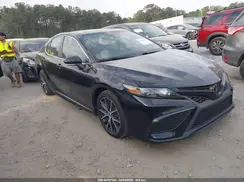 4T1G11AK2NU677550 2022 TOYOTA CAMRY