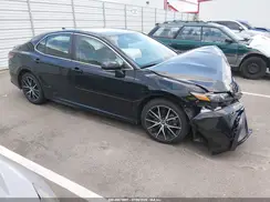 4T1G11AK2NU679458 2022 TOYOTA CAMRY