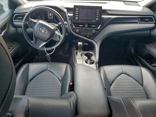 4T1G11AK2NU681744 2022 TOYOTA CAMRY - Image 8