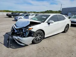 4T1G11AK2NU683252 2022 TOYOTA CAMRY