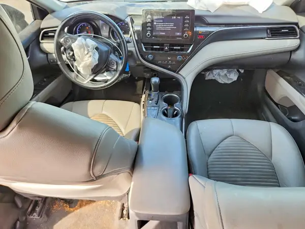 4T1G11AK2NU683252 2022 TOYOTA CAMRY - Image 8